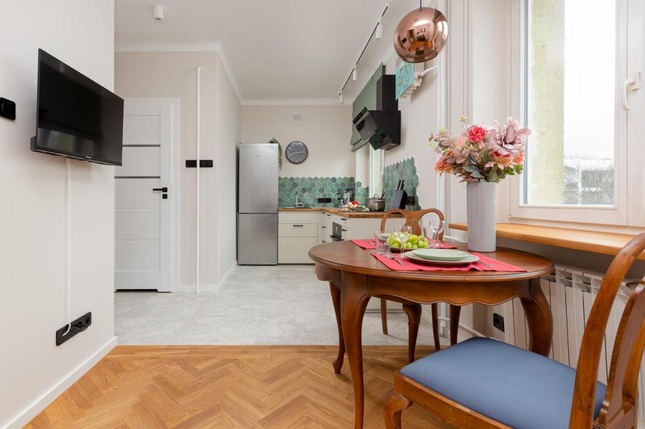 Apartment Warsaw Wiktorska By Noclegi Renters Dış mekan fotoğraf