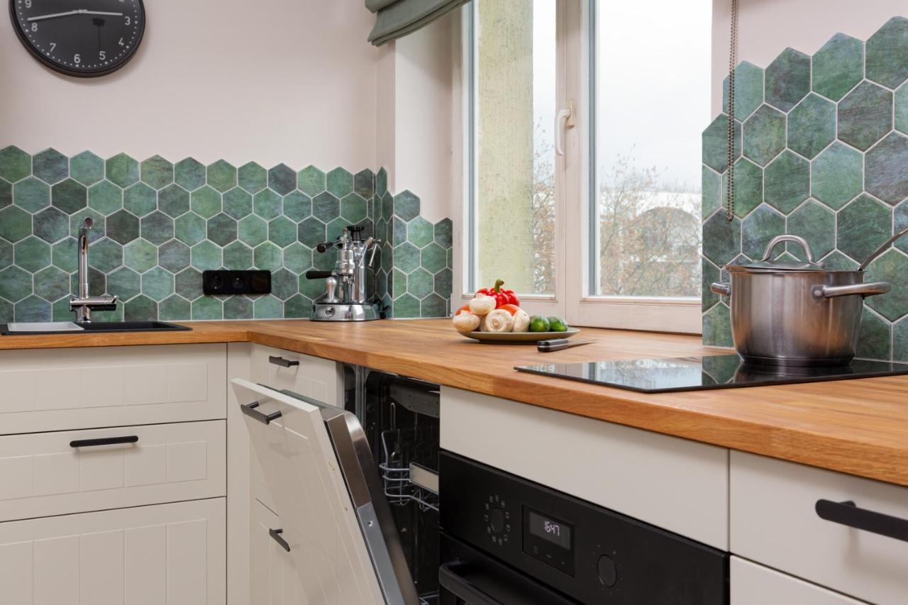 Apartment Warsaw Wiktorska By Noclegi Renters Dış mekan fotoğraf